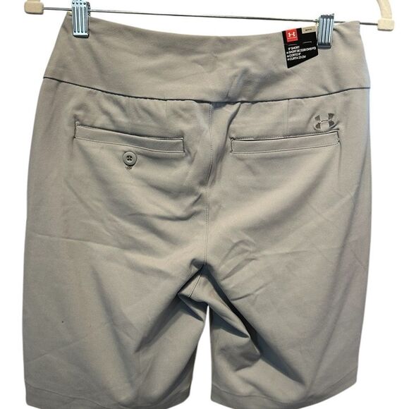 NWT Under Armour Women’s Gray Heat Gear Fitted 9” Athletic Shorts - Size Medium - Picture 2 of 5